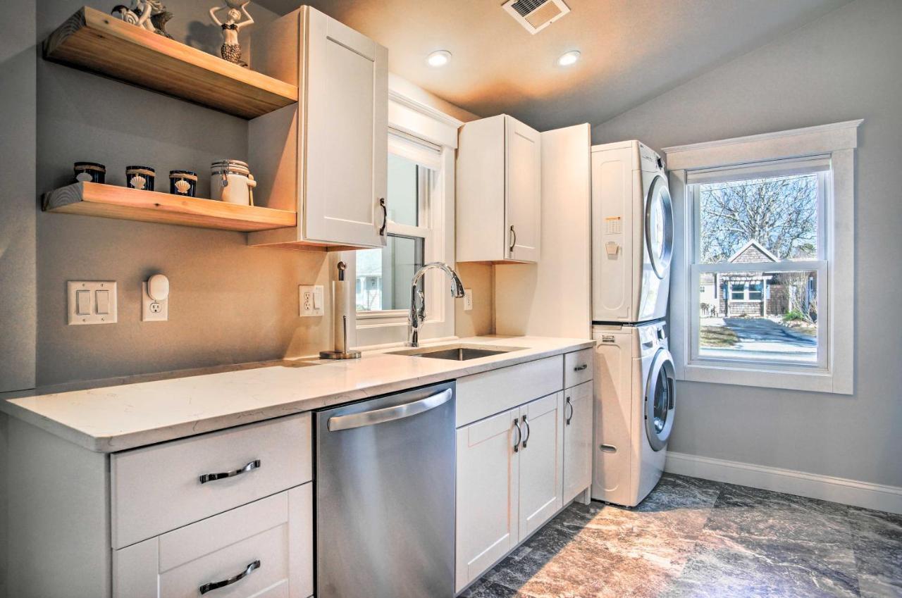 Updated Buzzards Bay Beach Cottage Walk To Shore! بورن المظهر الخارجي الصورة