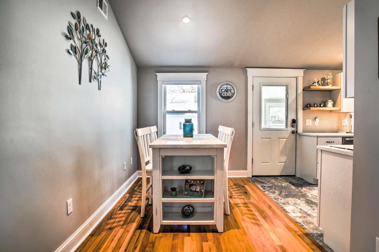 Updated Buzzards Bay Beach Cottage Walk To Shore! بورن المظهر الخارجي الصورة