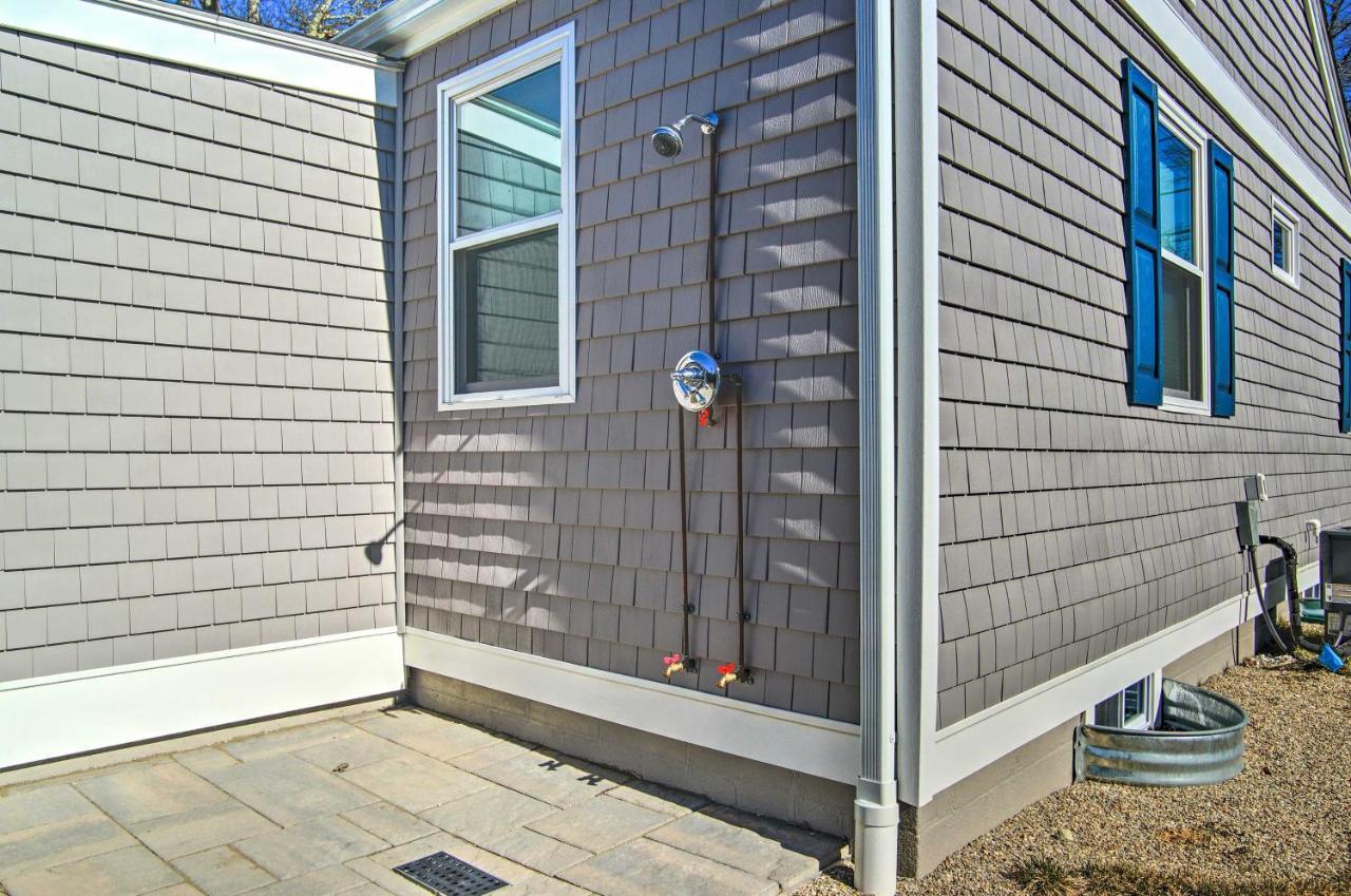 Updated Buzzards Bay Beach Cottage Walk To Shore! بورن المظهر الخارجي الصورة
