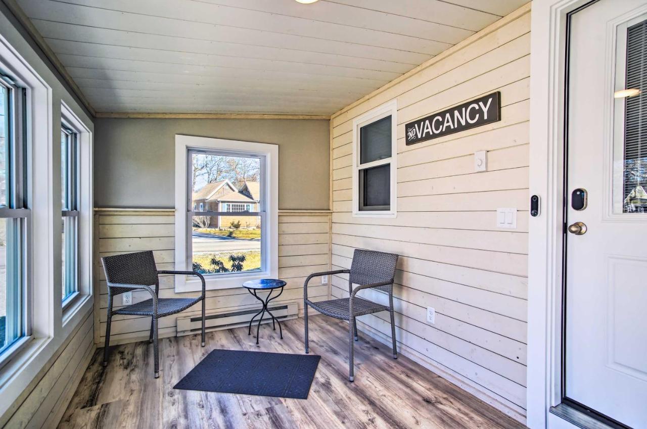 Updated Buzzards Bay Beach Cottage Walk To Shore! بورن المظهر الخارجي الصورة
